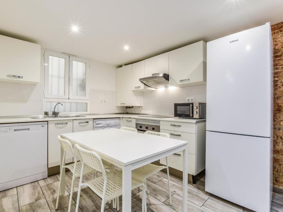 Apartamento En Cuatro Caminos Para 6 Personas Alquiler Temporal Madrid Exteriör bild